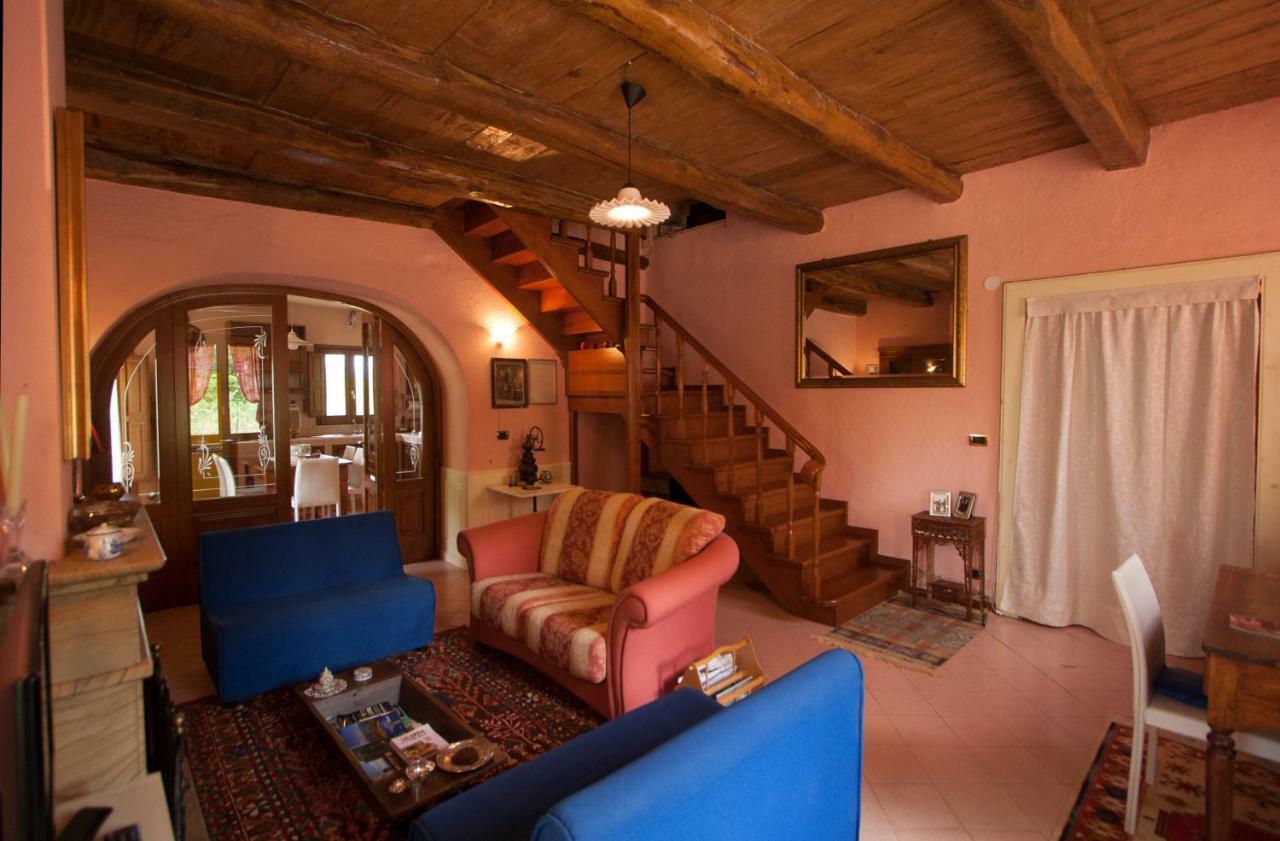 Casa Nel Verde Decollatura Eksteriør bilde