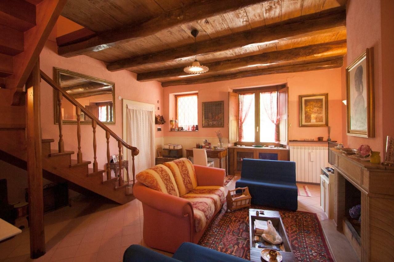 Casa Nel Verde Decollatura Eksteriør bilde
